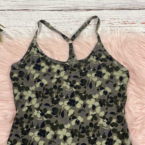 Outdoor Voices The Exercise Dress in Green Tea Tree Floral - Picture 10 of 11